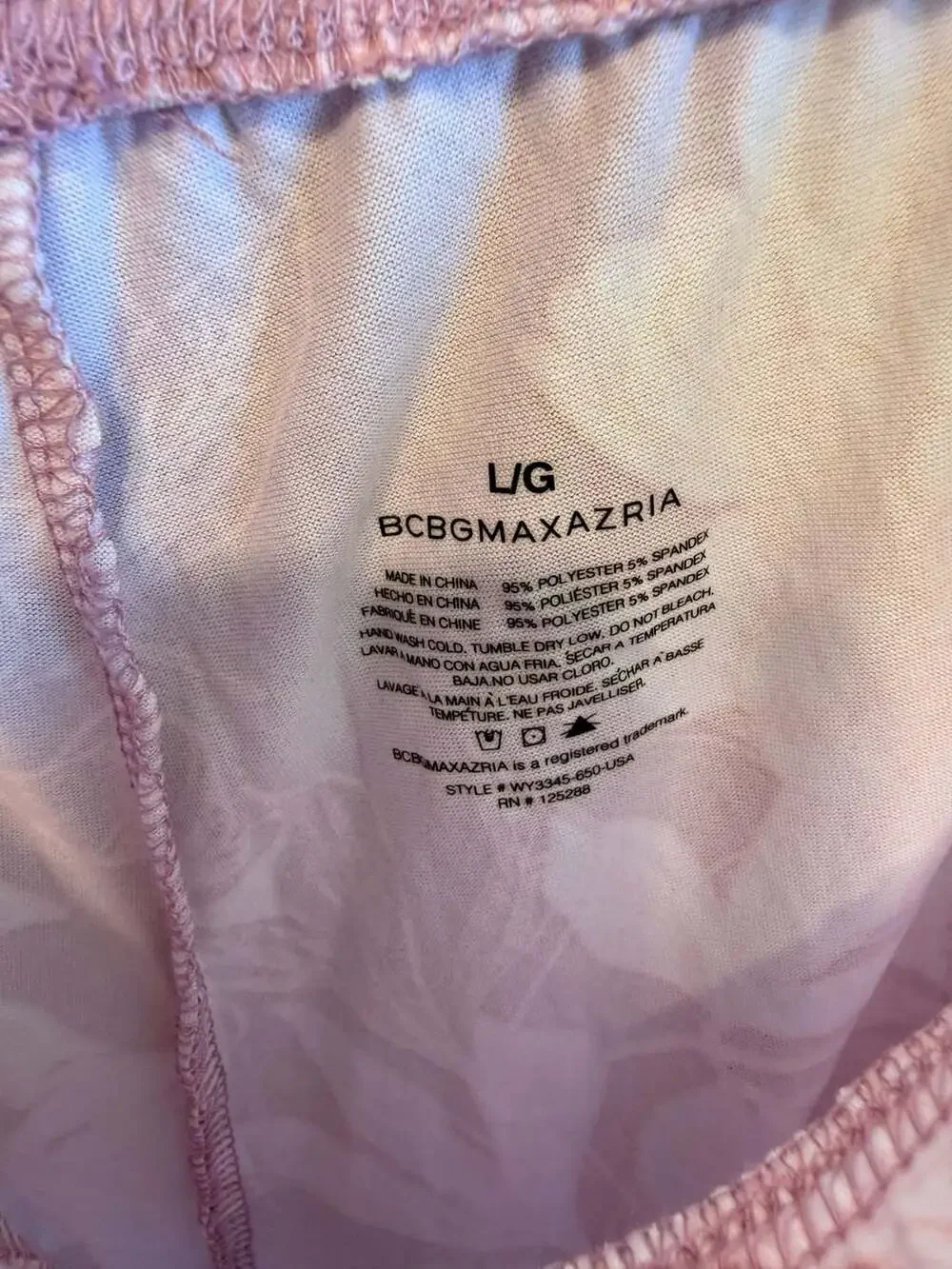 BCBGMaxAzria Women's 2-Piece Short Sleeve Notch Collar Pajama Set, Mauve Floral